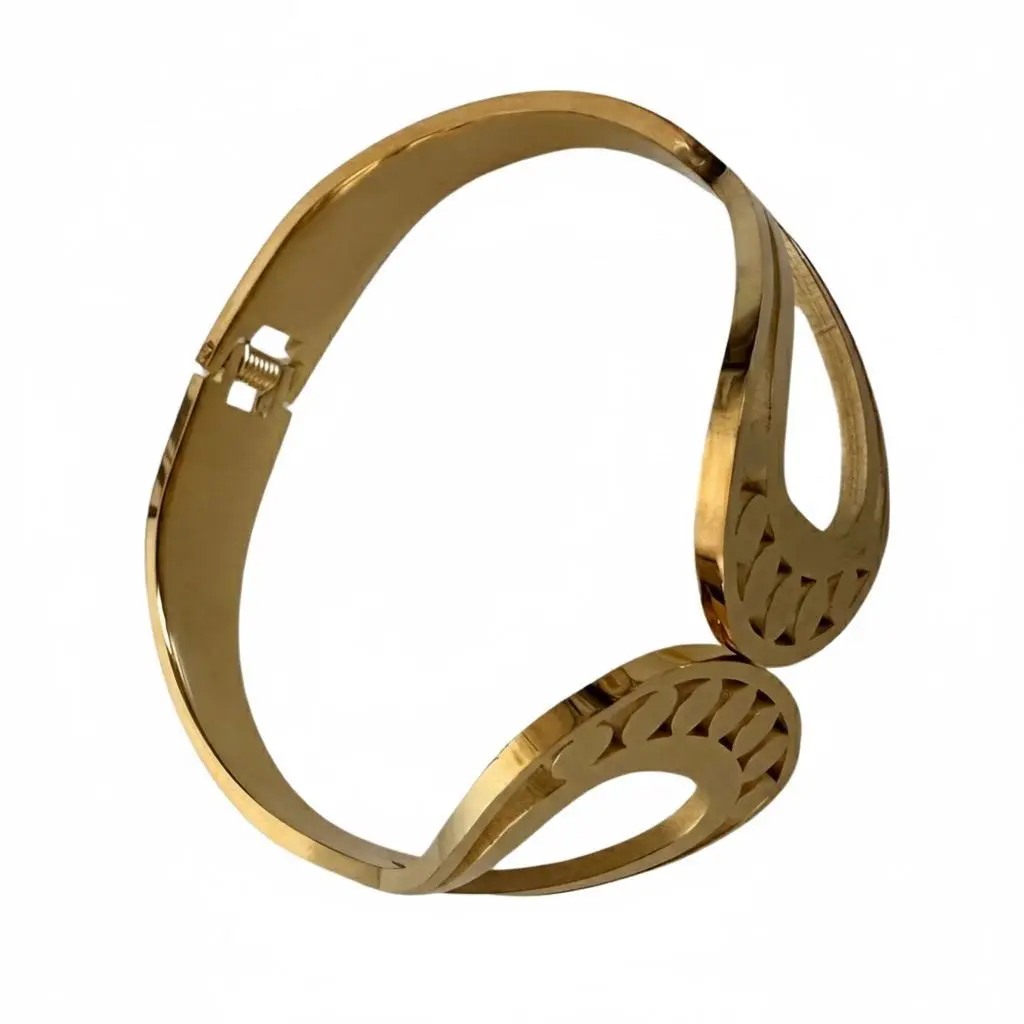 Mira_A00001 (2).webp